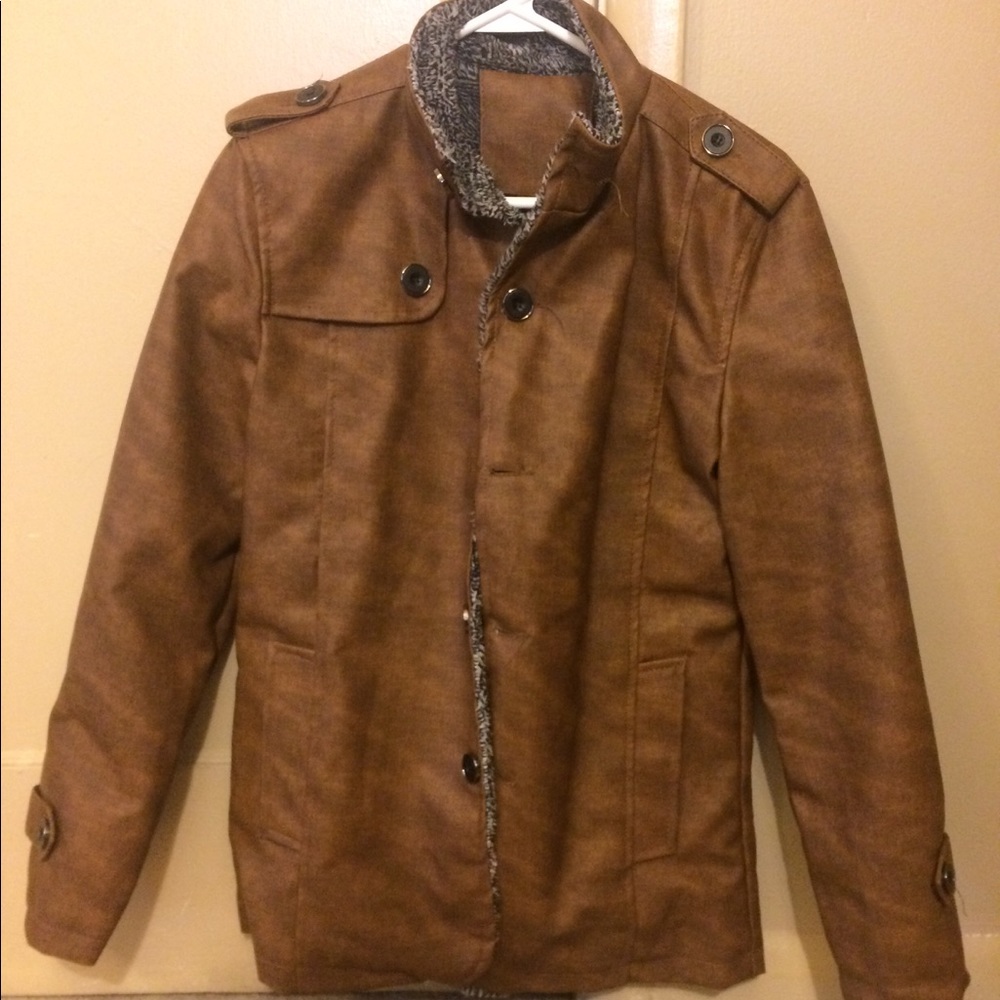 Coat - Picture 2 of 3