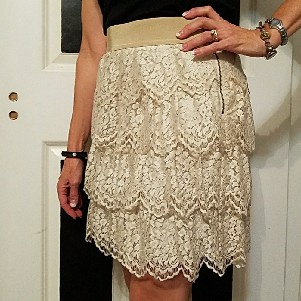 Ann Taylor Tiered Lace Skirt