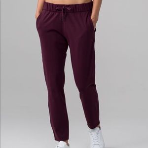 lululemon athletica Pants - Lululemon On the Fly Pants 4 lululemon athletica Pants - Lululemon On the Fly Pants 4