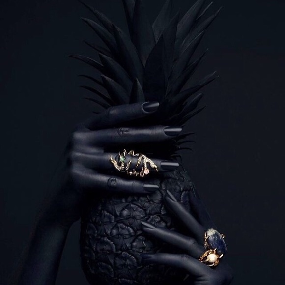 Meet your Posher, Natasha - Picture 1 of 1