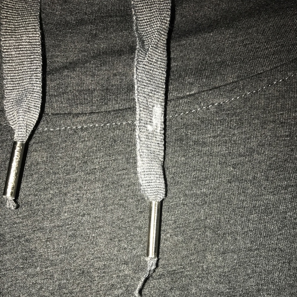 Pure & Simple pullover - Picture 3 of 4