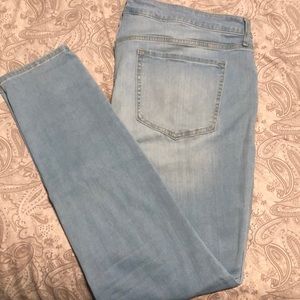 Old navy rockstar jeans