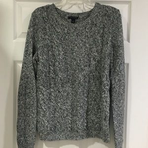 Tommy Hilfiger sweater