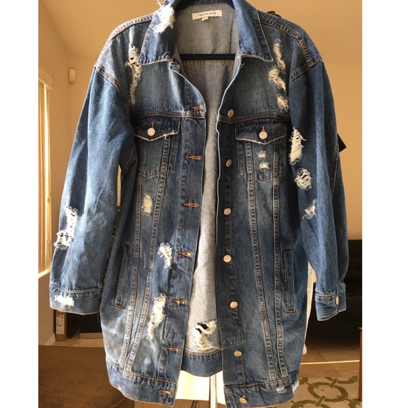 LAST ONE !!!!!!!!! Oversize distress jean jacket - Picture 5 of 6
