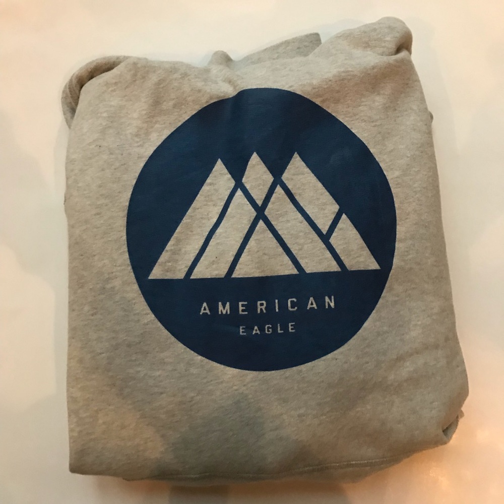 American Eagle Gray & Blue Sweatshirt EUC Size XL