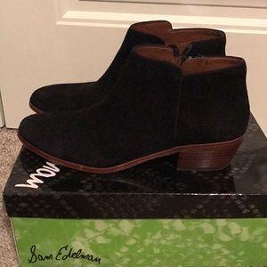 Sam Edelman Black Suede booties