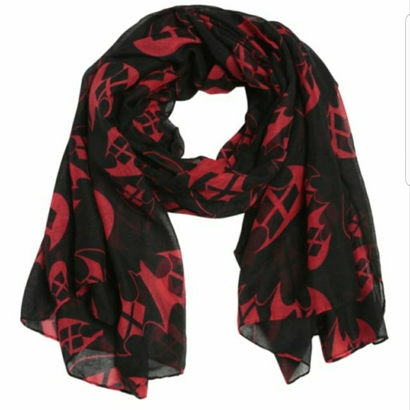 Harley Quinn print large scarf - Picture 2 of 2