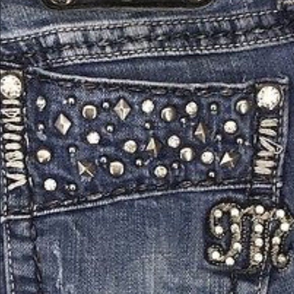 Miss Me bootcut jeans🎉SALE🎉 - Picture 2 of 7