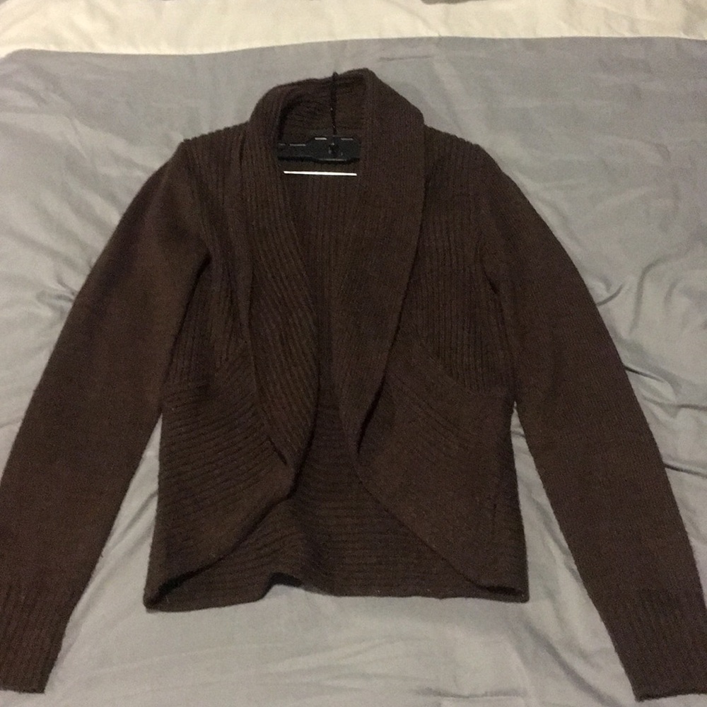 H&M brown warm sweater