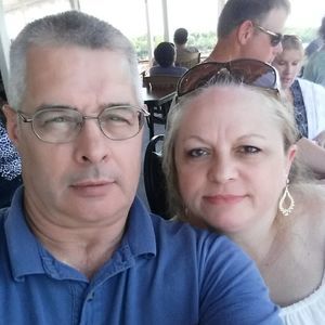 Meet your Posher, Karon