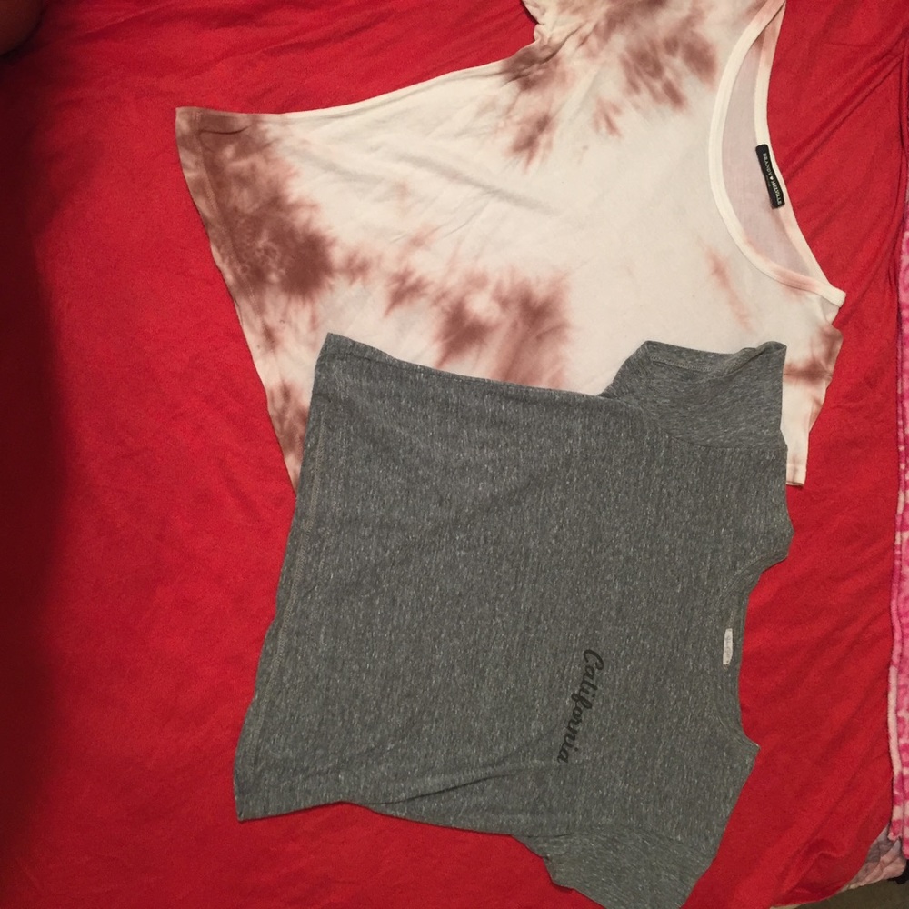 Bundle of women's tops