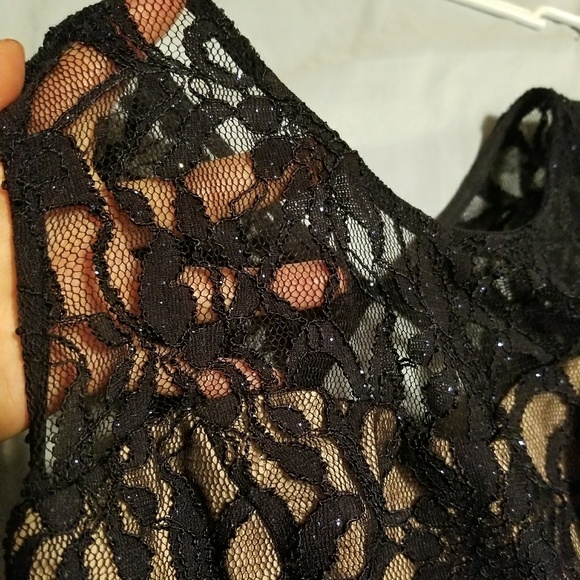 Cocktail dress. I donated it. - Picture 6 of 8