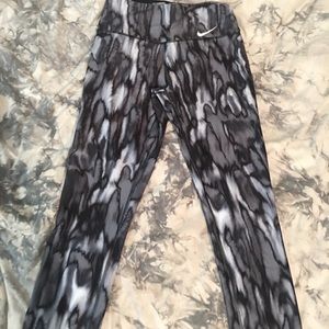 Nike running leggings