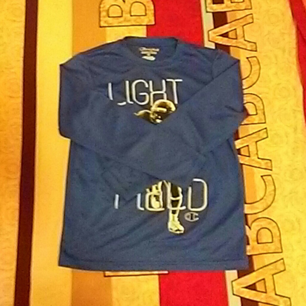sweaters - Picture 2 of 2