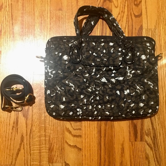 Marc by Marc Jacobs Black Leopard Laptop Case - Picture 7 of 7
