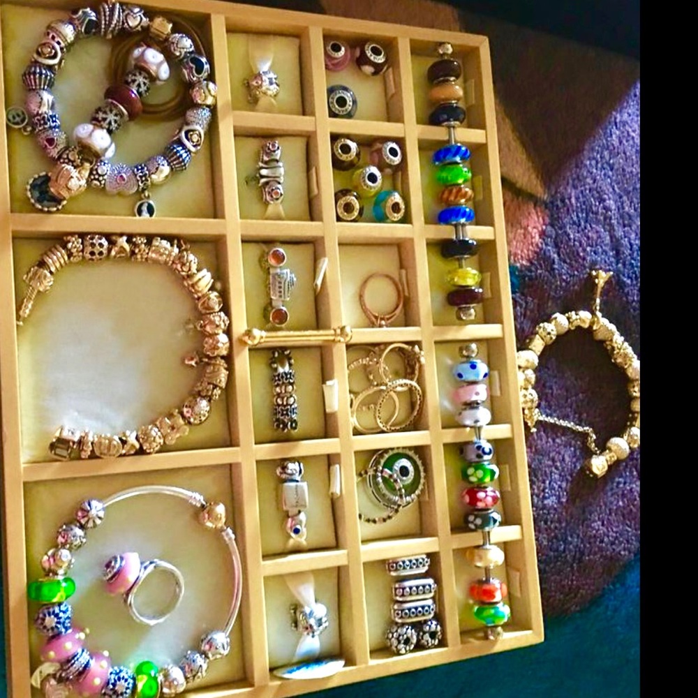 My pandora collection since 2007!!! ๐ - Picture 8 of 8