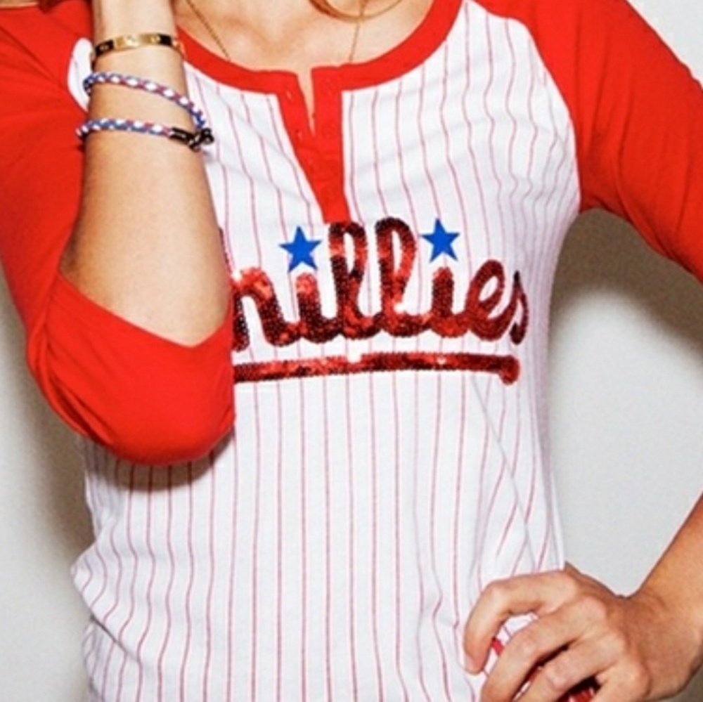 Phillies sequined tee shirt