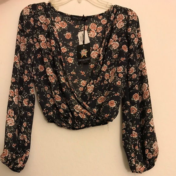 Tilly's Tops - NEW Tilly's blouse.