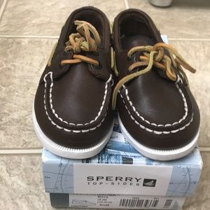 Boys sperry loafers size 6.5