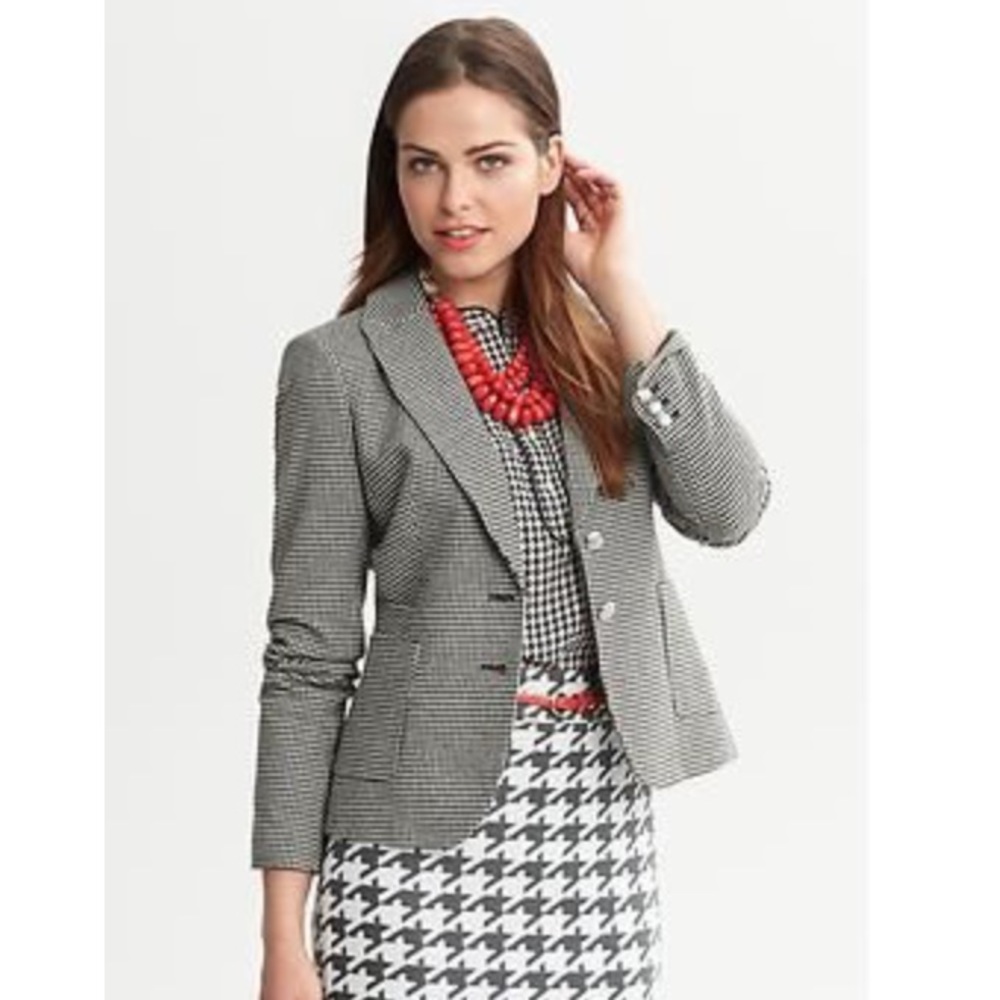 NWT Banana Republic Two Button Houndstooth Blazer