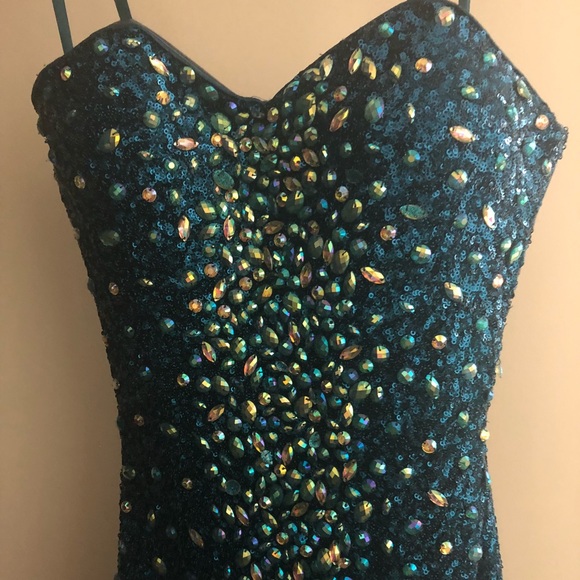 La Femme size 2 teal strapless dress...worn once - Picture 2 of 3