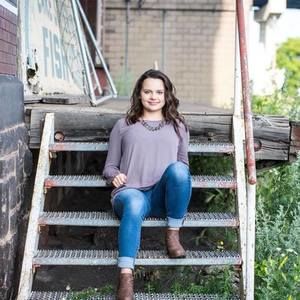 Meet your Posher, Nicole