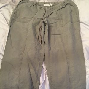 *SOLD*New York and Co grey linen pants. Size small