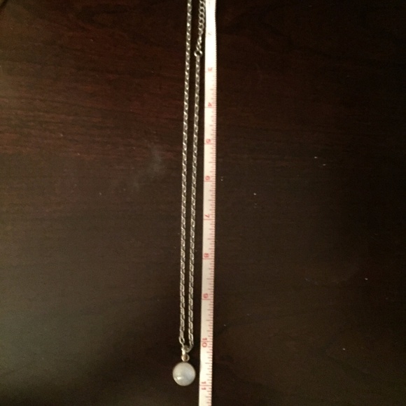 Mother of Pearl necklace 17-20" - Picture 3 of 4