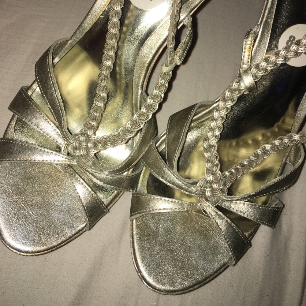 Gilver heals worn out got on posh wore for wedding