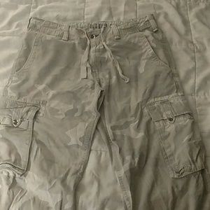 Kirra Men's BDU camouflage pants sz 42 length