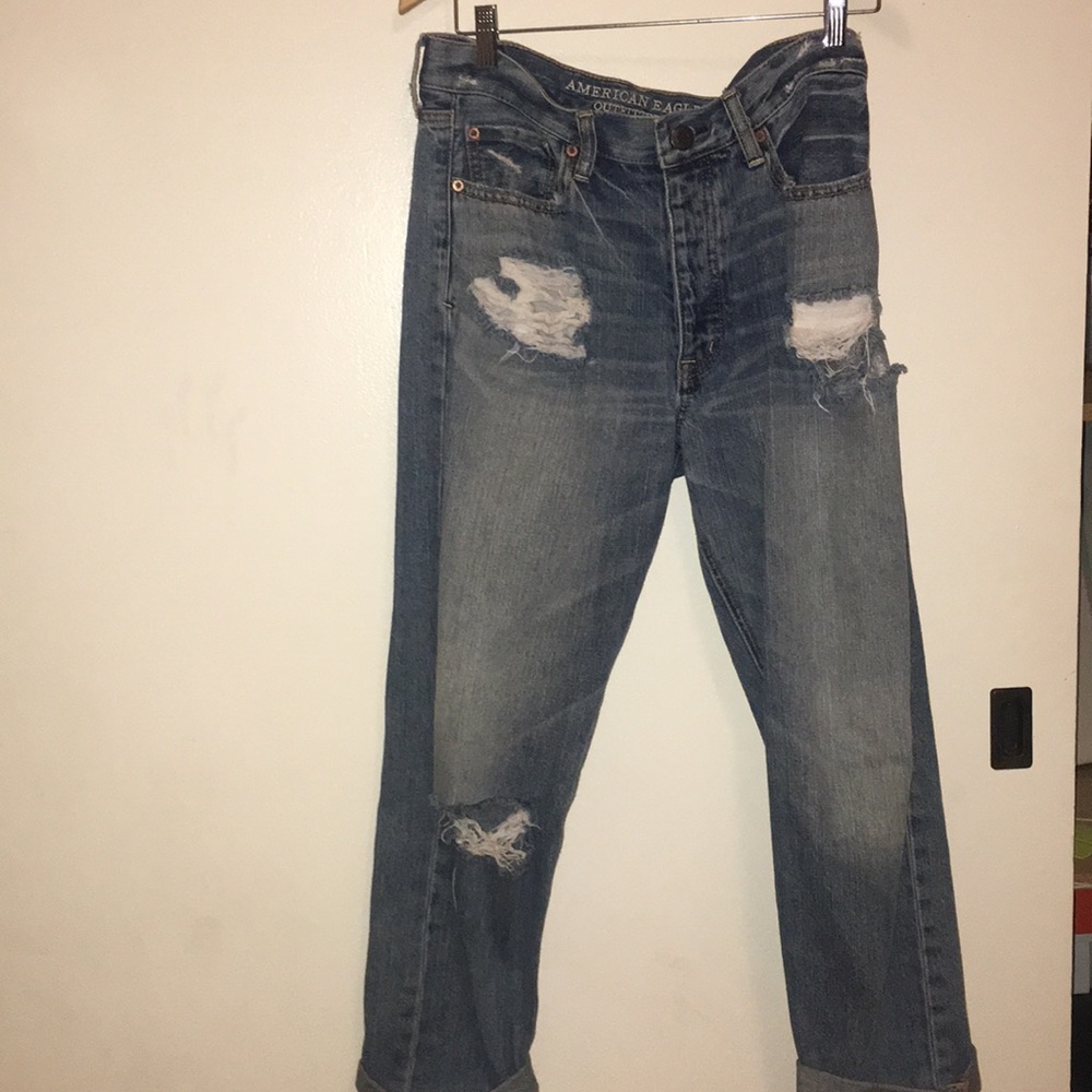 American Eagle Outfitters tomgirl style jeans