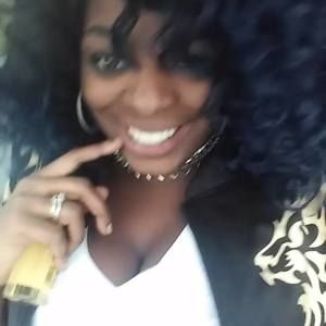 Meet your Posher, Dolores