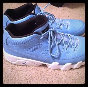 Air Jordan sneakers size 11.5 (UNC blue and white)