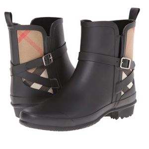 Burberry Riddlestone rain boots