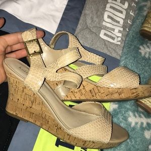 Kelly&Katie heals! size 8