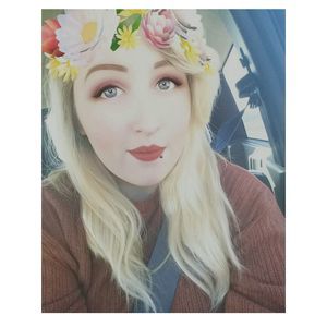 Meet your Posher, Amelia