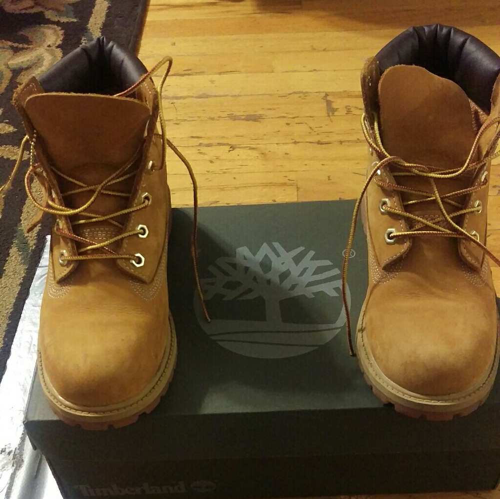 Timberland boots barely worn