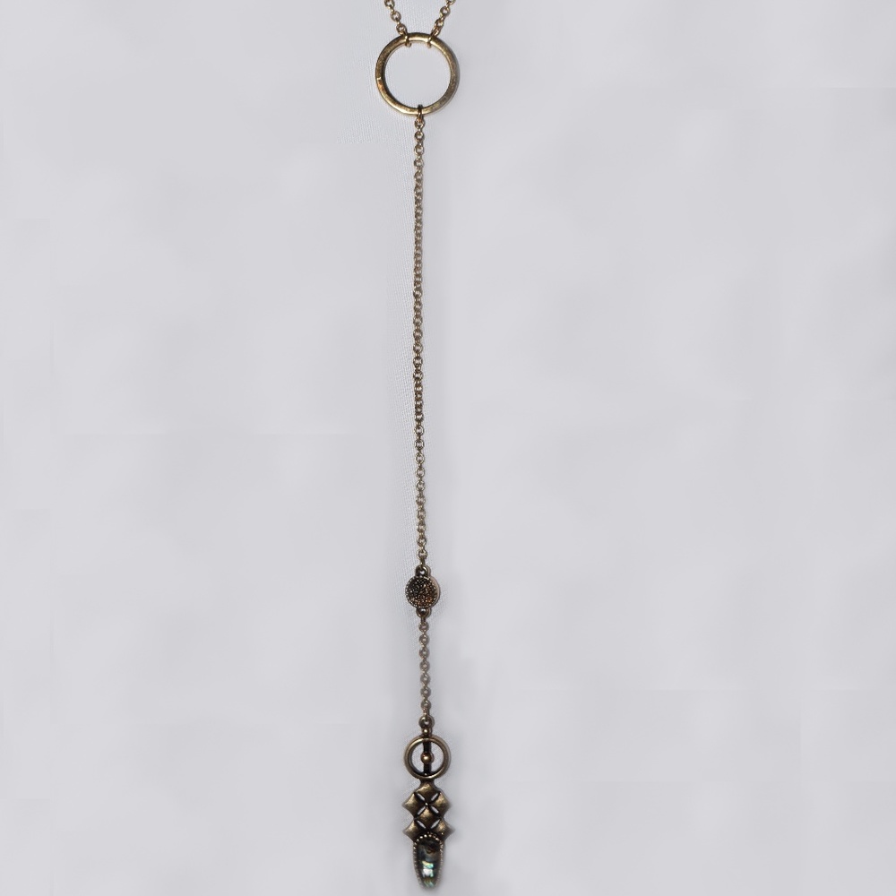 ☆CLEAR OUT☆ Women's Resin Pendant Necklace - Picture 2 of 2