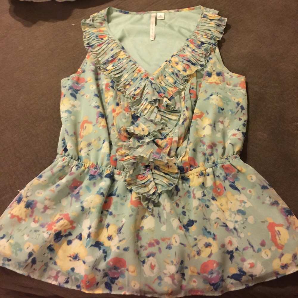 Lauren Conrad blouse M