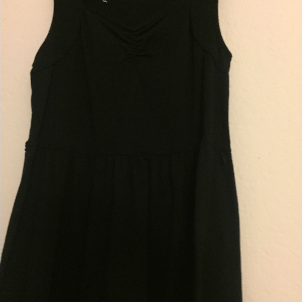 Black dress - Picture 2 of 2