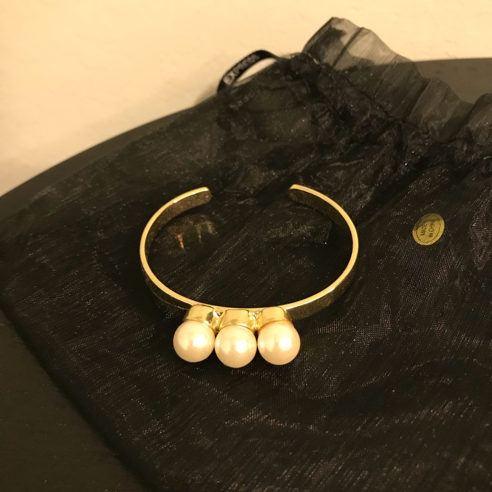 Express bracelet