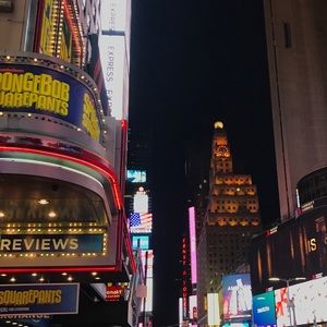 Meet your Posher, Delia