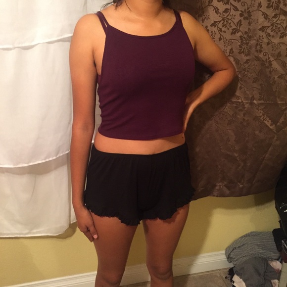 Bundle of women's tops and shorts - Picture 7 of 8