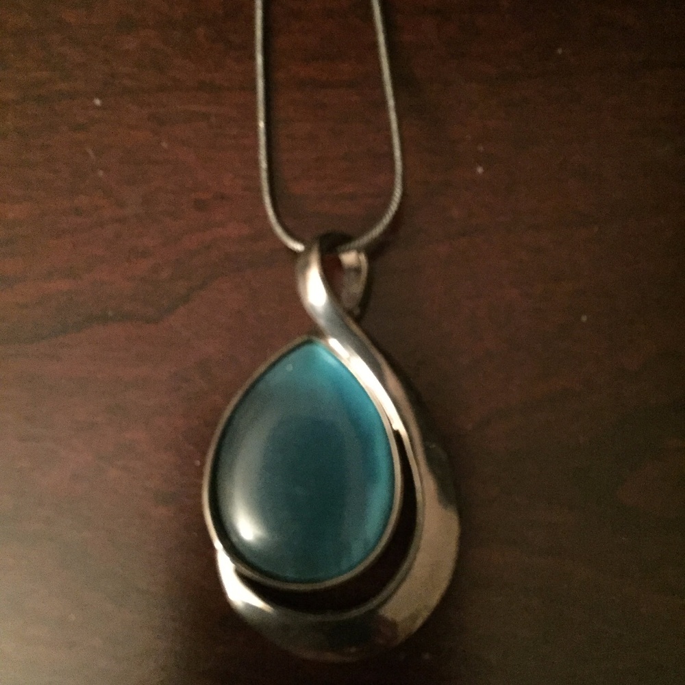 NEVER WORN lia sophia Deep Sea  necklace, 16-19"