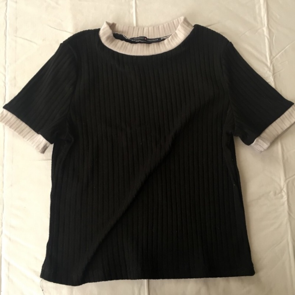 brandy melville ribbed knit shirt