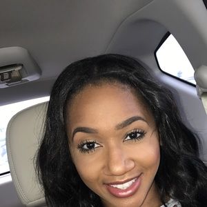Meet your Posher, Kiara