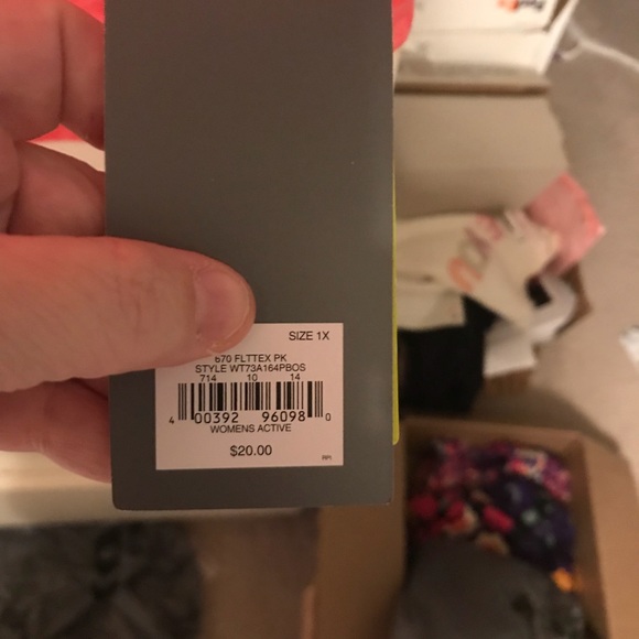 Tek Gear Long-sleeved Shirts π New Listing π - Picture 5 of 5