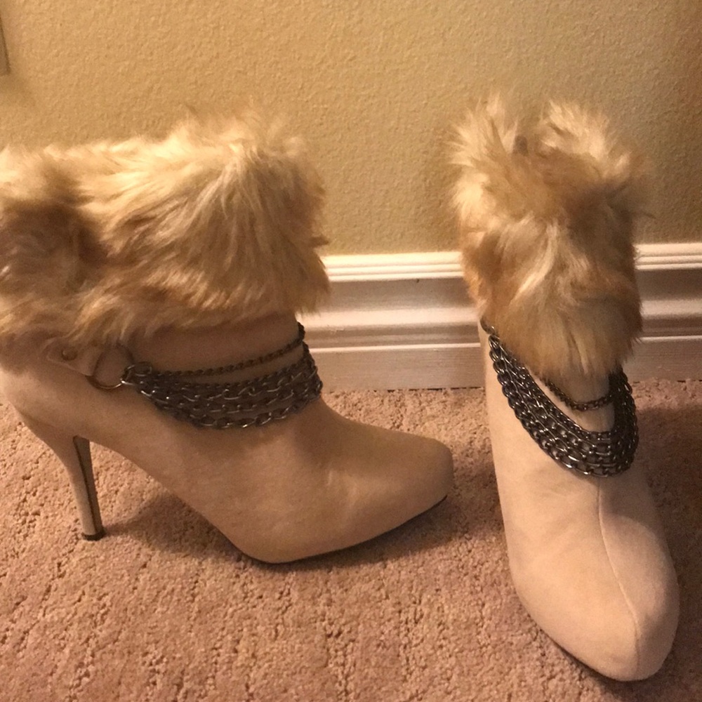 Tan Suede Boots with the fur! Size 10
