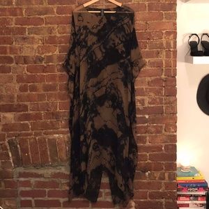 Dust & Drag Cover Up