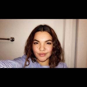 Meet your Posher, Abby